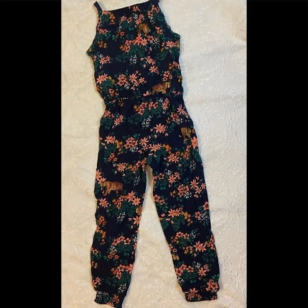 💥Epic threads girls super cute floral print jump suit size : 4 T